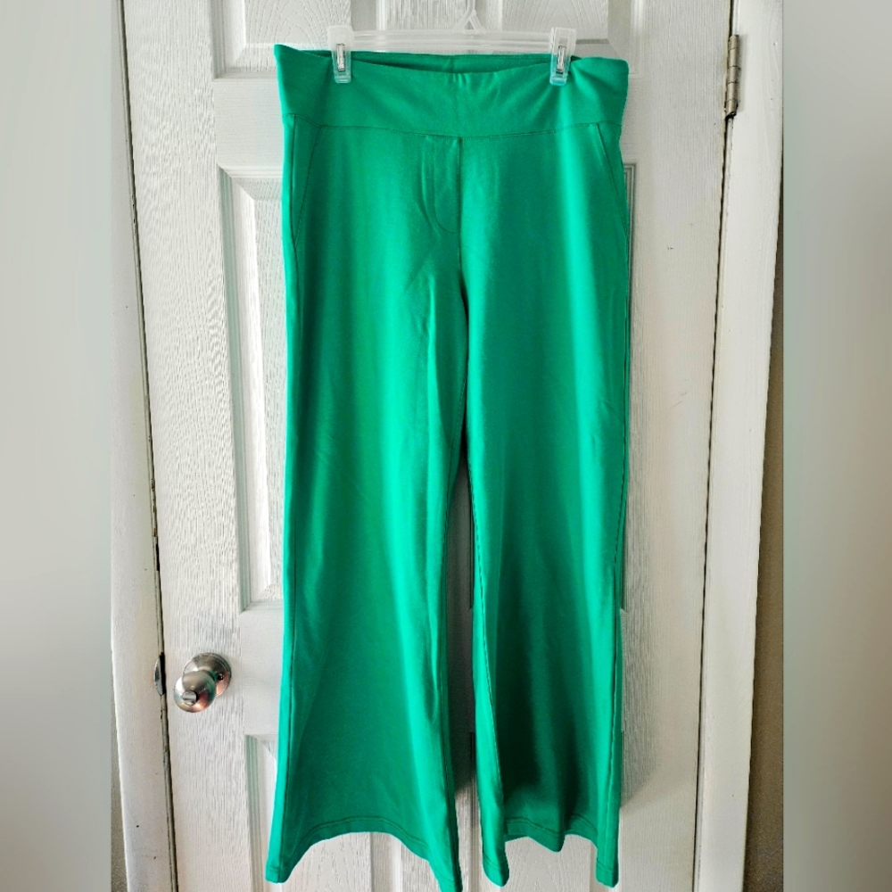 Green "yoga" Pants